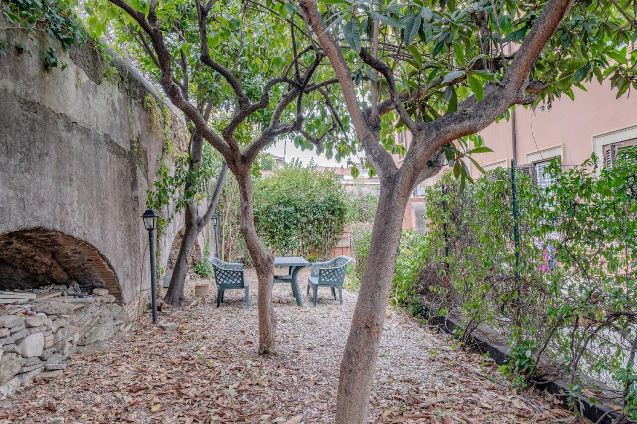 Apartment Vatican Garden