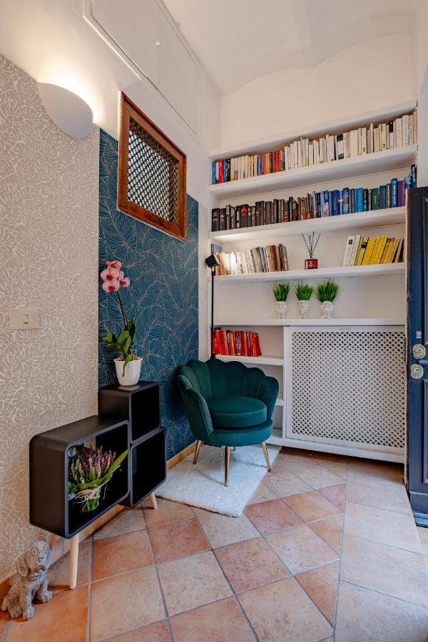Apartment Vatican Garden Rome